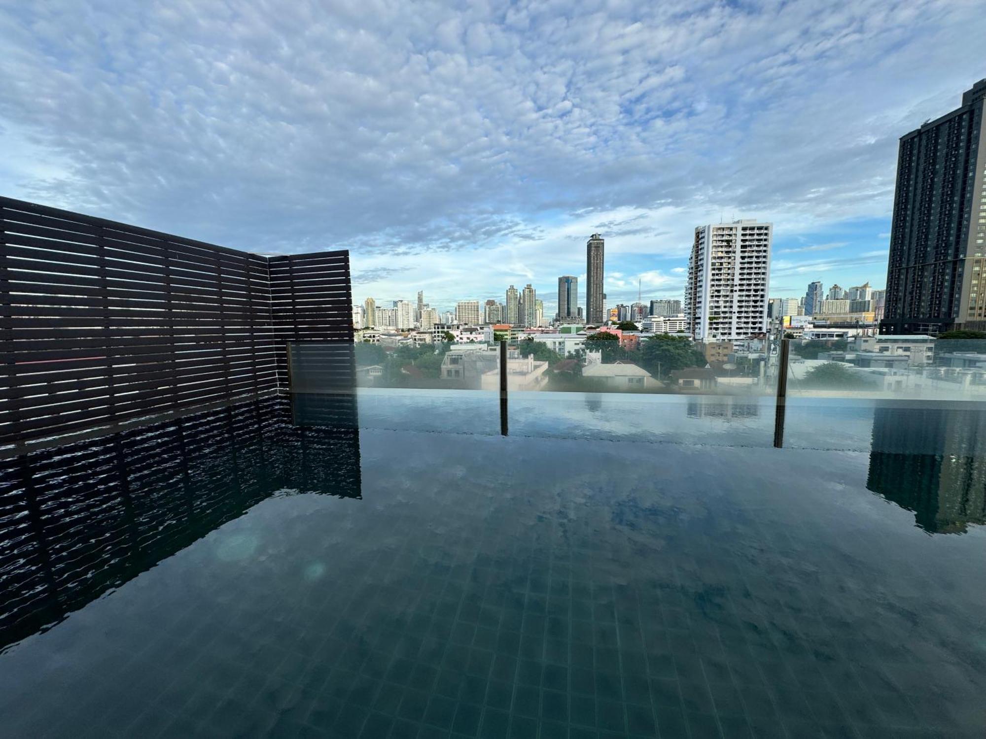 W8 Condo, Luxe 2 Bedroom Private Floor, Best Hip Central Bangkok Area, 5 Mins From Thonglo Bts Station Exterior photo